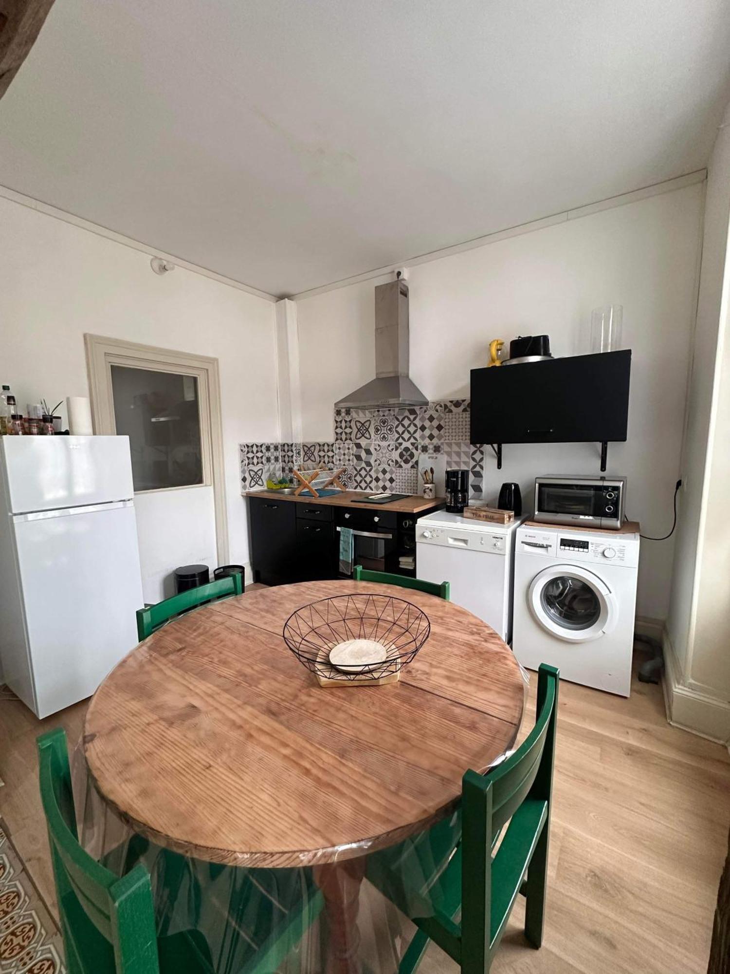 Le Compostelle Apartment อิสซูเดิง ภายนอก รูปภาพ